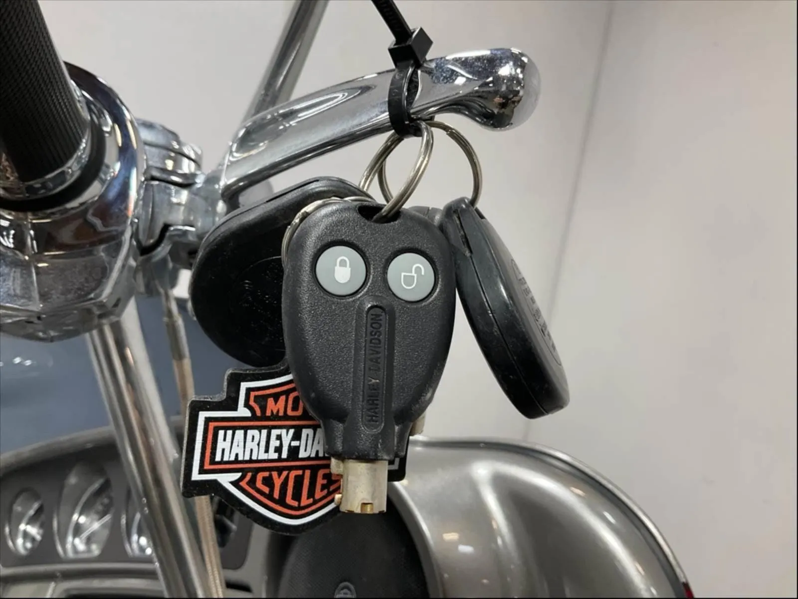 2015 Harley-Davidson CVO™ Screamin' Eagle Ultra Classic Limited FLHTKSE 110" Low Miles, Apes, and Detachable Tourpak $19,995 (In Transit)