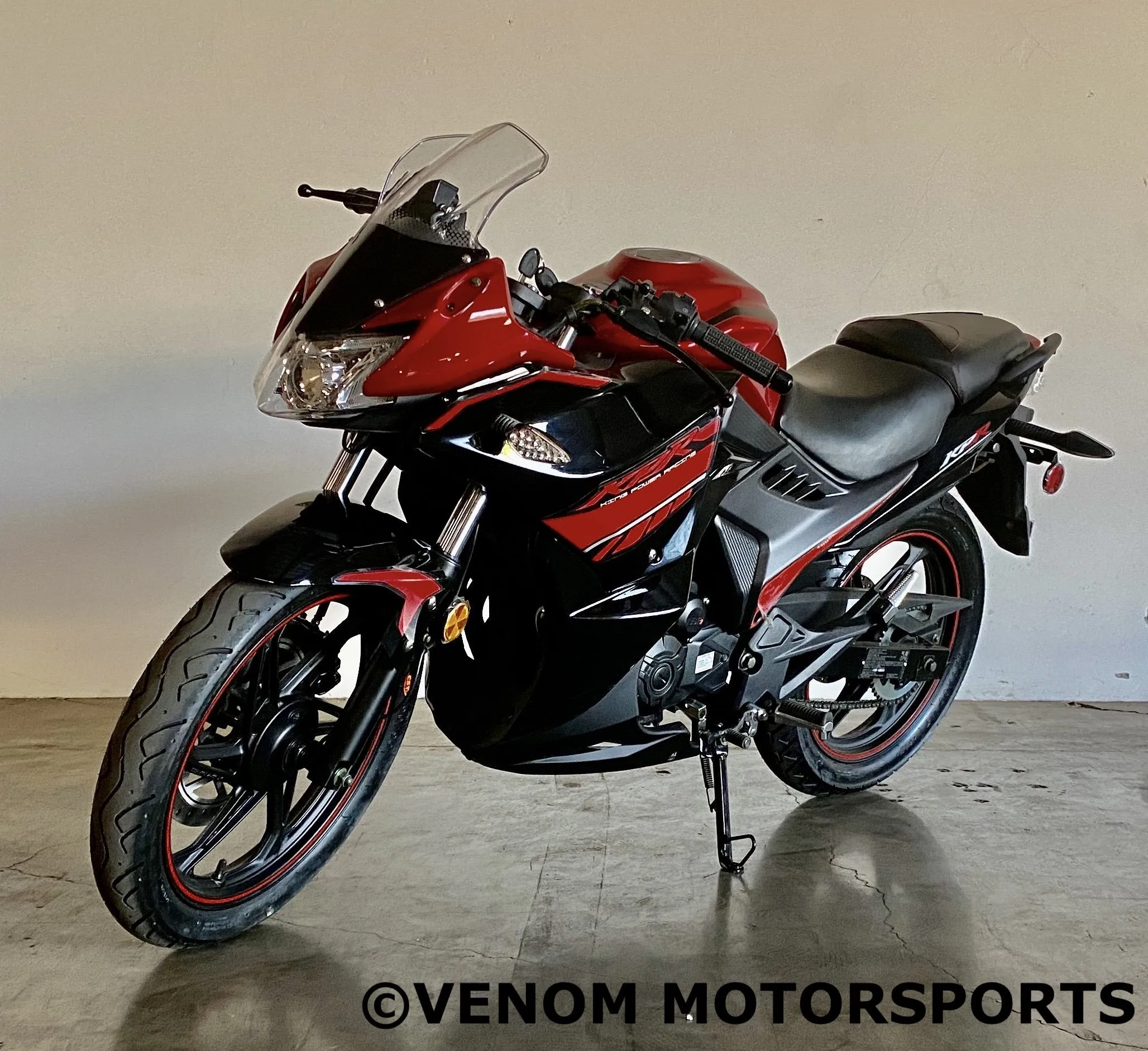 Lifan KPR 200 Motorcycle | 200cc EFI | Fuel-Injected LF200-10S | CARB APPROVED