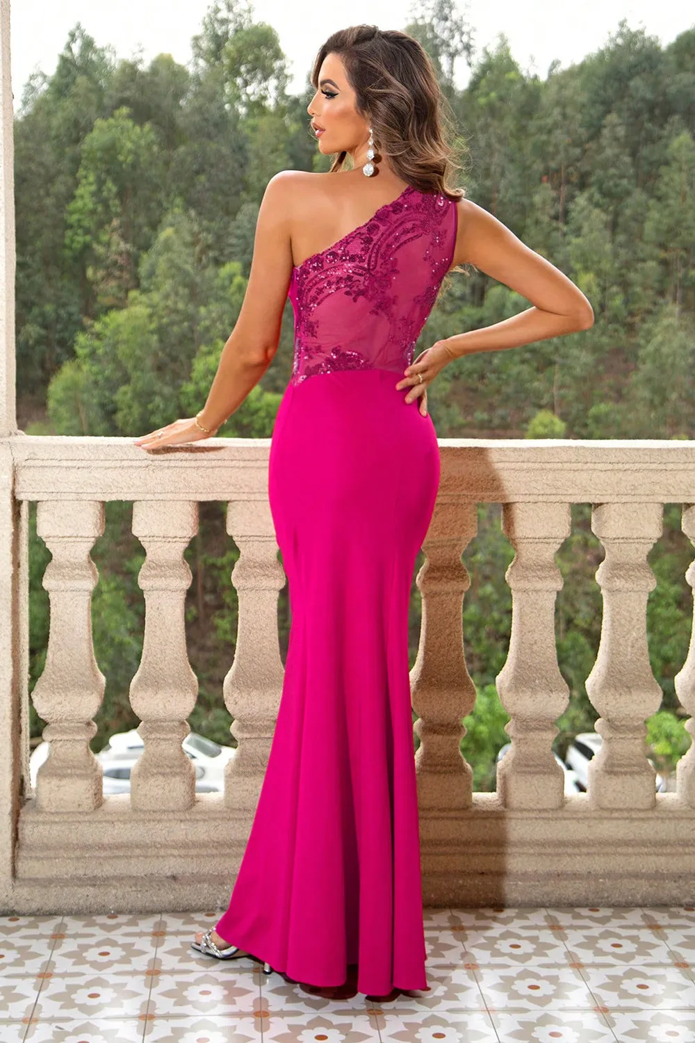 One-Shoulder Sleeveless Maxi Dress