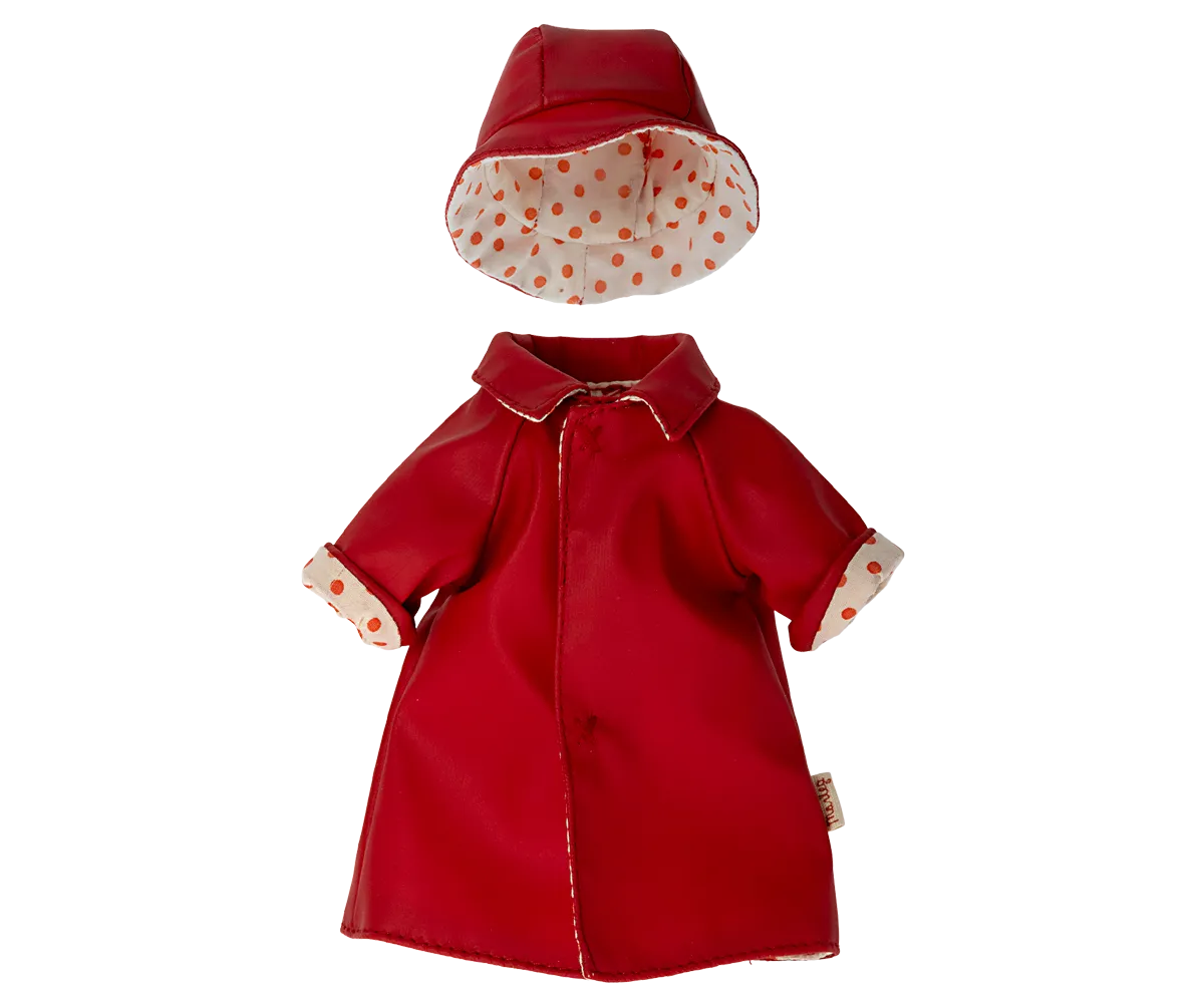Raincoat & Hat, Teddy Mum