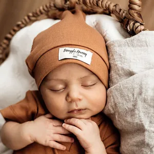 Ribbed Knotted Beanie - Chestnut
