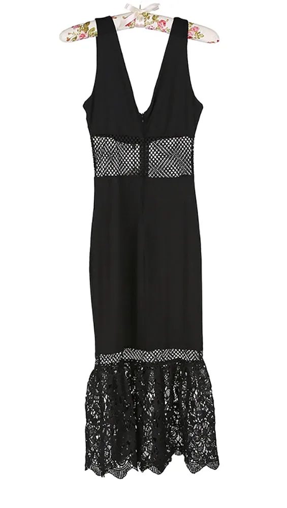 The Rebecca Lace Mermaid Midi Dress Black