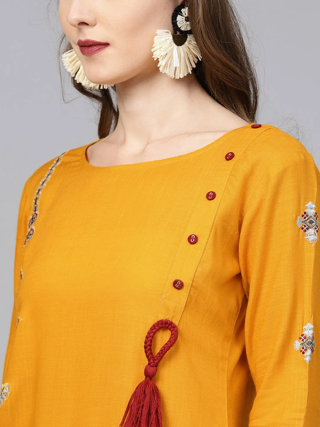 Women Mustard Yellow Solid Kurta