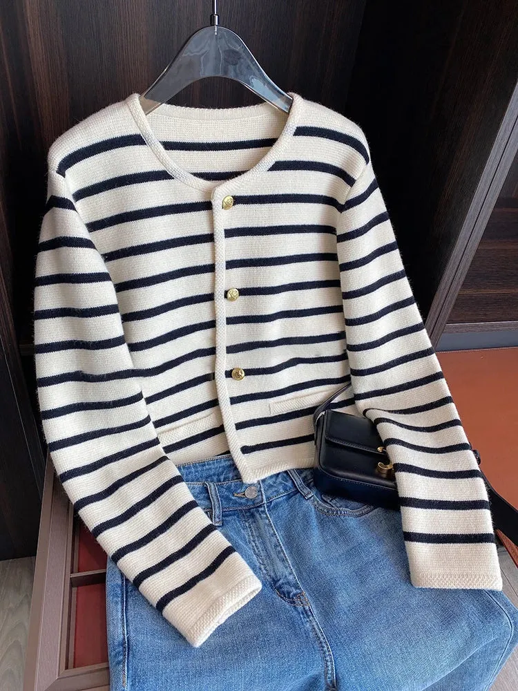 Women Sweaters O-neck Cardigan Fashion Long Sleeve Casual Short Tops    S2505